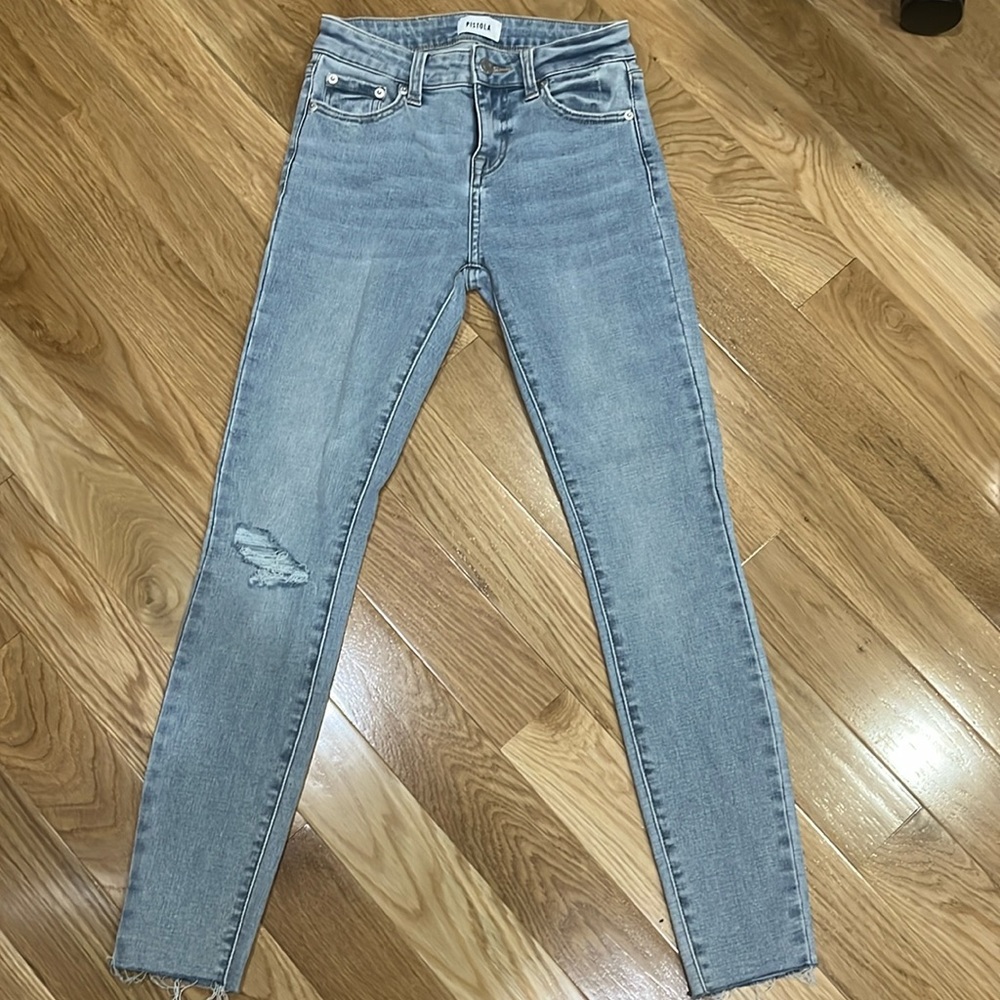 Pistola size 24 skinny jeans with raw hem